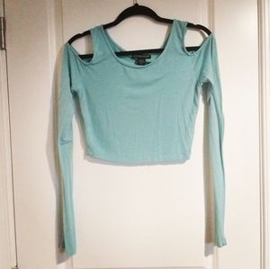 Super soft light blue crop top